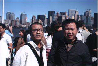2002年5月,電鍍中間體第一次出口美國(guó),吹響了進(jìn)軍國(guó)際市場(chǎng)的號(hào)角。